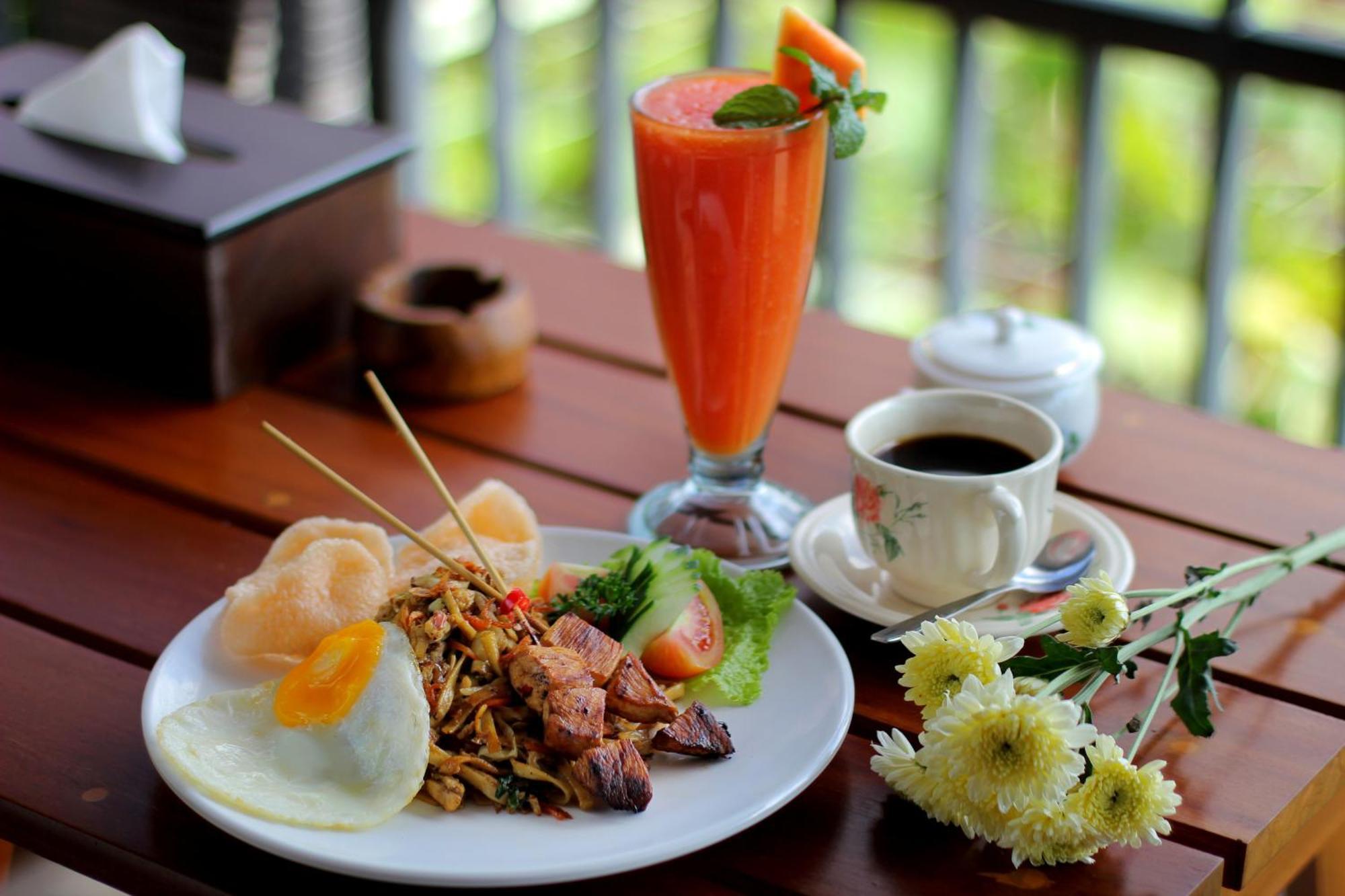 Rostika Hotel Sekumpul Pabean Buleleng Exterior foto